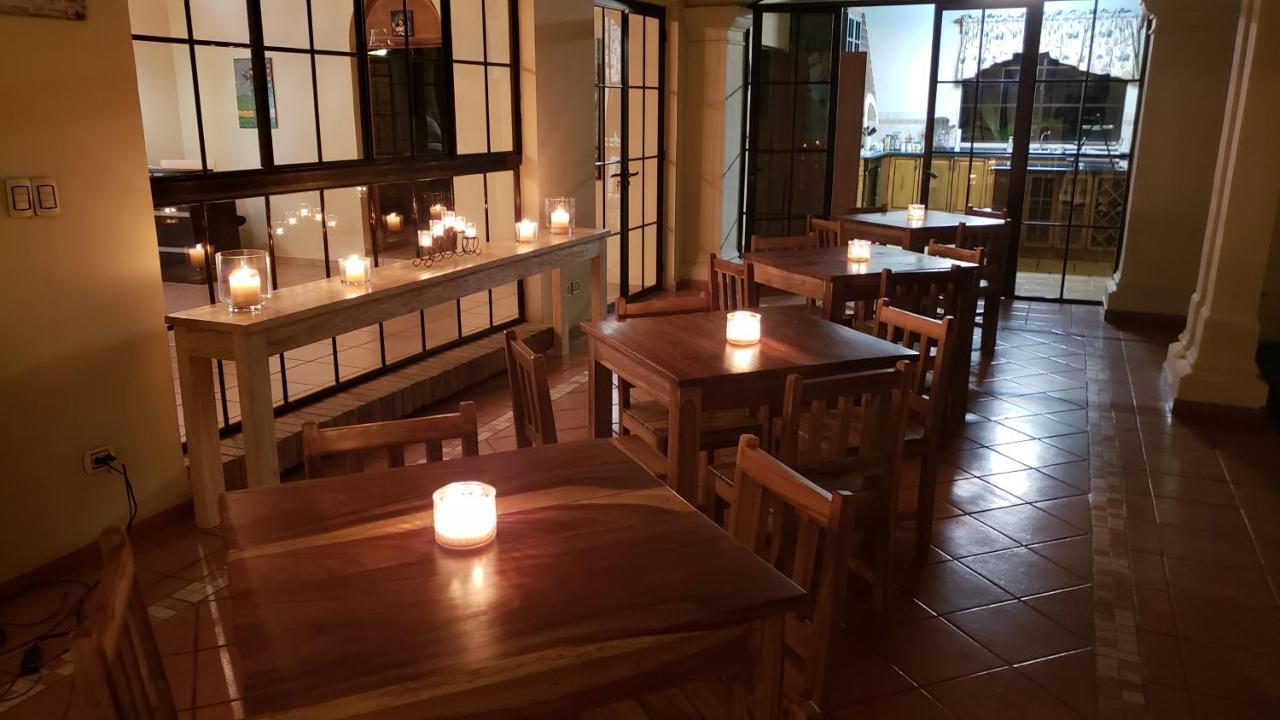 Domus Hotel San Salvador Esterno foto