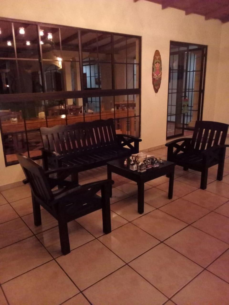 Domus Hotel San Salvador Esterno foto